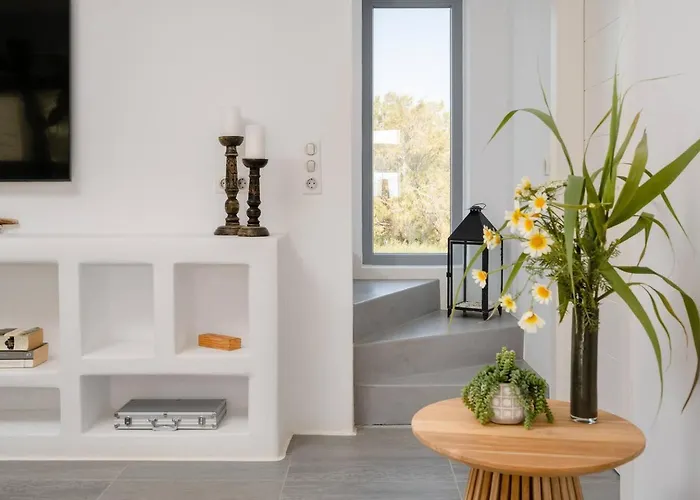 Villa Mikri Tranquilla - Beach, Seaview, Pool, Jacuzzi *