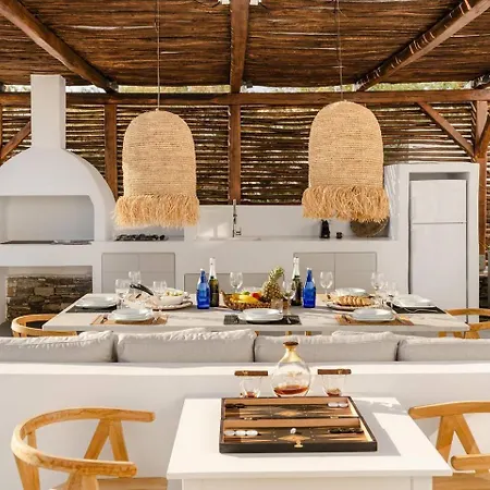 Mikri Tranquilla - Beach, Seaview, Pool, Jacuzzi Villa